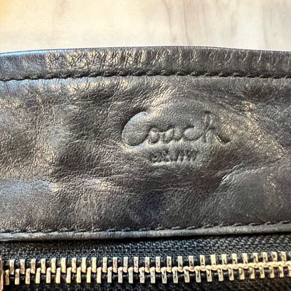 Coach shoulder bag - Picture 10 of 11